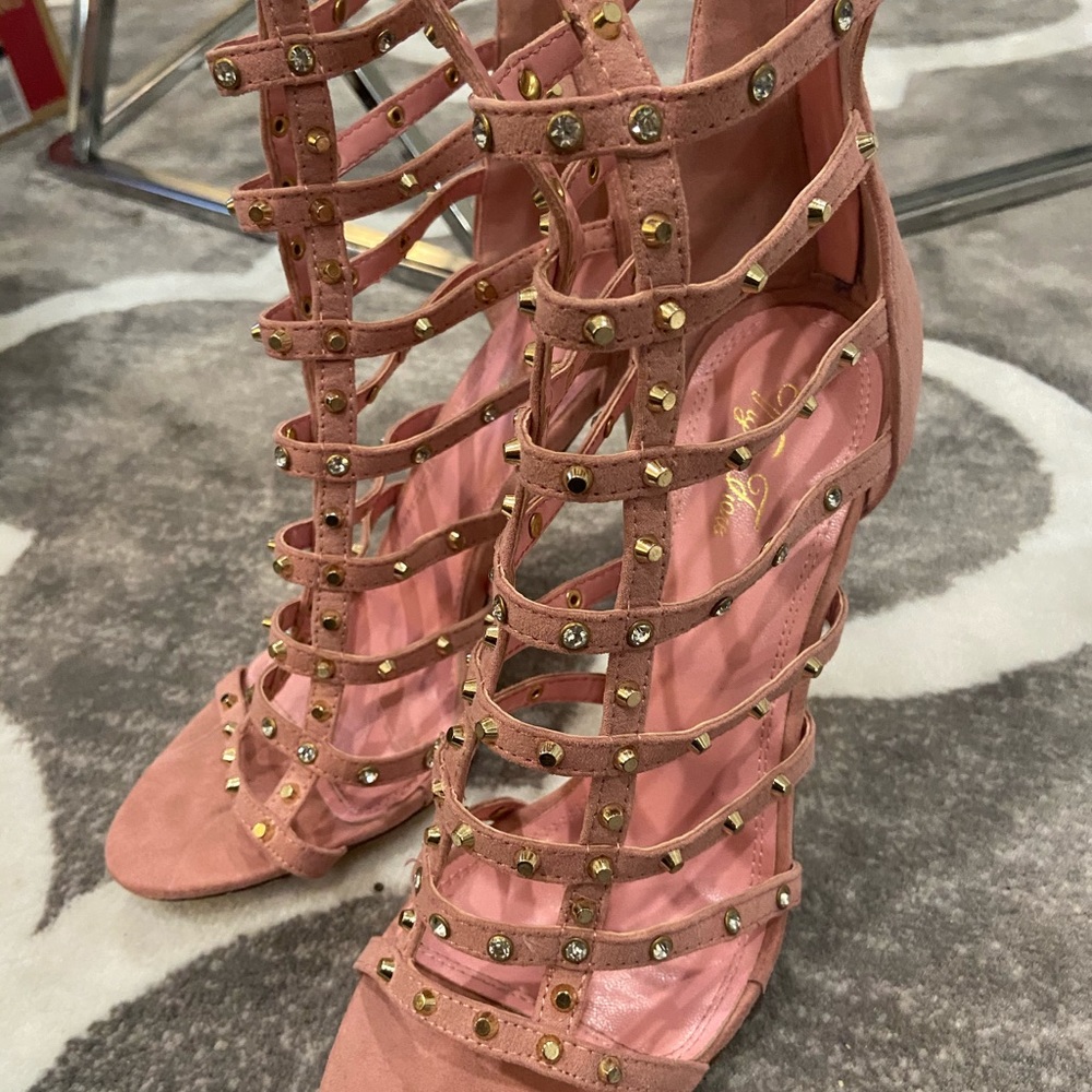 Jeweled Cage Dusty Rose Color Heels - Picture 2 of 8